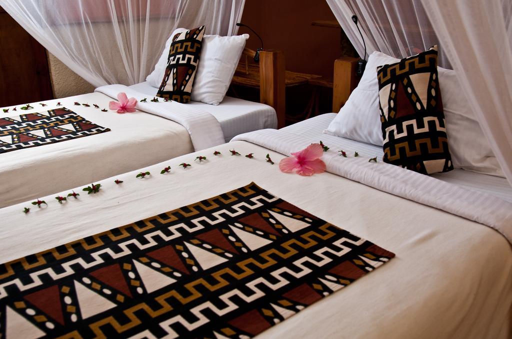 Karama Lodge Arusha Room photo